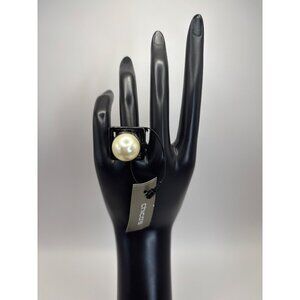 Chico's Black Tone Faux Pearl Merrie Statement Cocktail Ring SZ 7 NEW